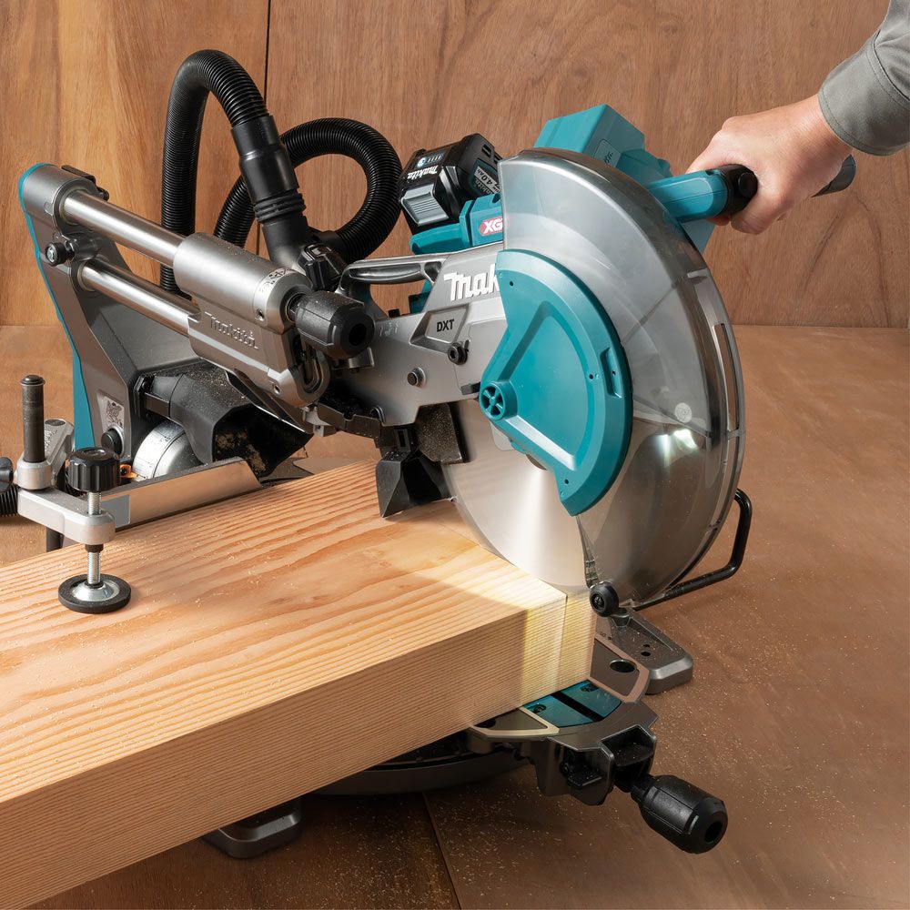 Makita LS004GZ01 Cordless Brushless Slide Compound Miter Saw 260 mm (10″) 40Vmax XGT™ Li-ion (Bare Tool Only)