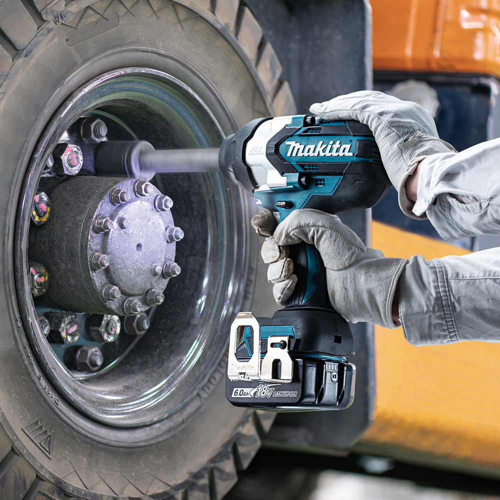 Makita DTW1005Z Cordless Brushless Impact Wrench 3/4