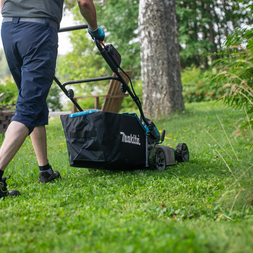 Makita DLM466Z Cordless Brushless Lawn Mower 46 cm (18