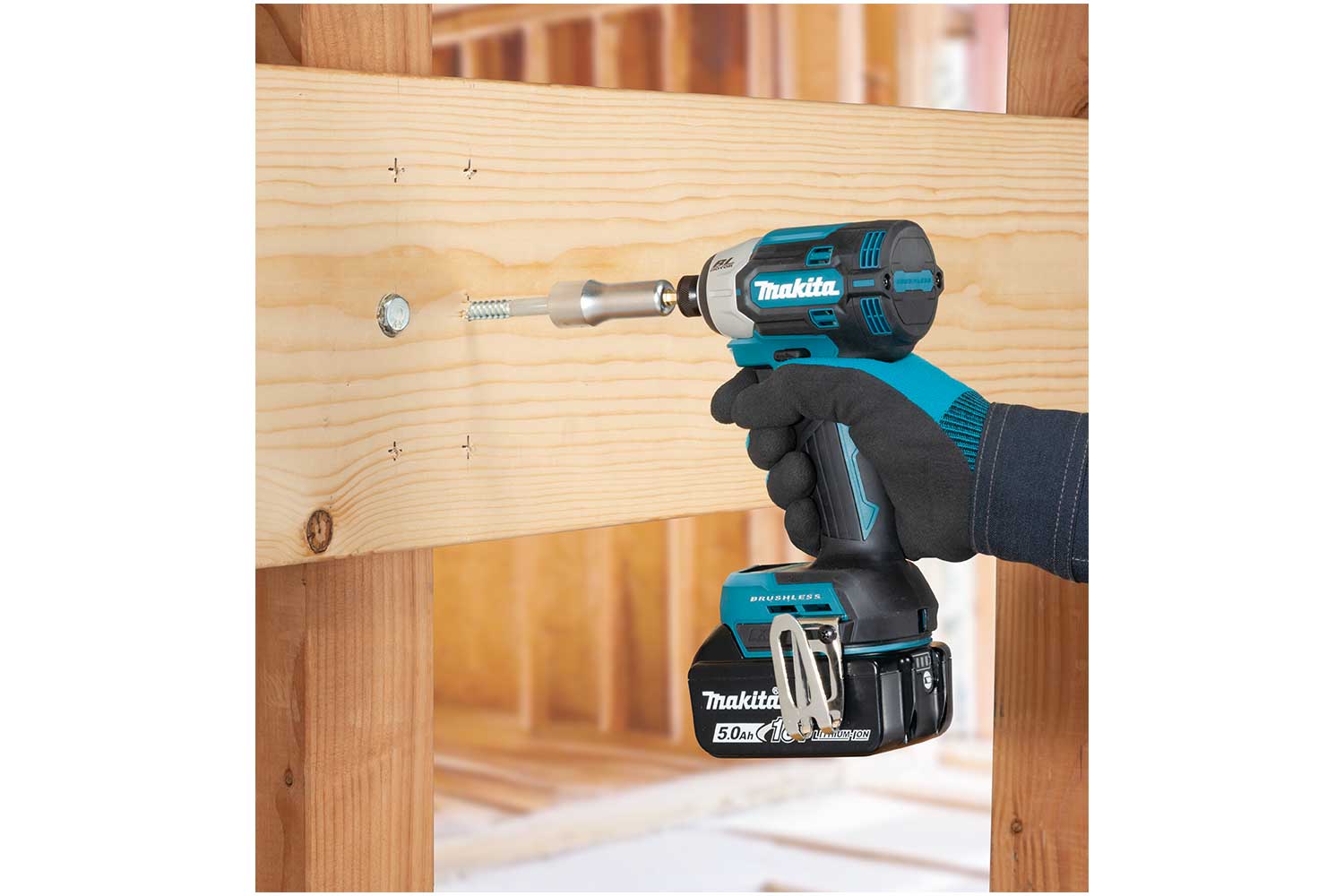 Makita DTD201Z Cordless Brushless Impact Driver, 4-Speed + T-Mode, 210 Nm 18V LXT (Bare Tool)