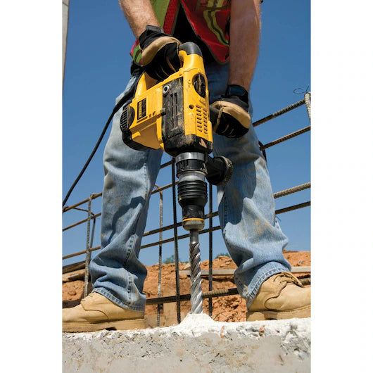 Dewalt Extreme 30 x 570mm SDS Max 2 Cutter Hammer Drill Bit