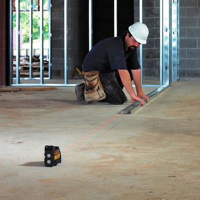 DeWalt 15-Meters Self-Leveling Cross Line Laser (DW088K)