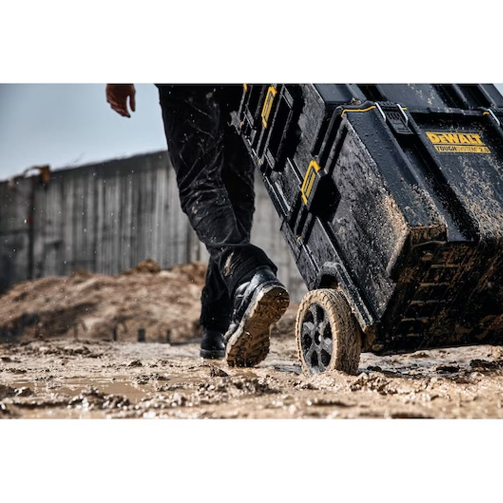 DeWalt TougHSYSTEM DWST83295-1 mobiele box met grote capaciteit, IP65, 554 x 500 x 685 mm, robuust, TAG TOOL CONNECT sleuf DeWalt TougHSYSTEM DWST83295-1 mobiele box met grote capaciteit, IP65, 554 x 500 x 685 mm, robuust, TAG TOOL CONNECT sleuf