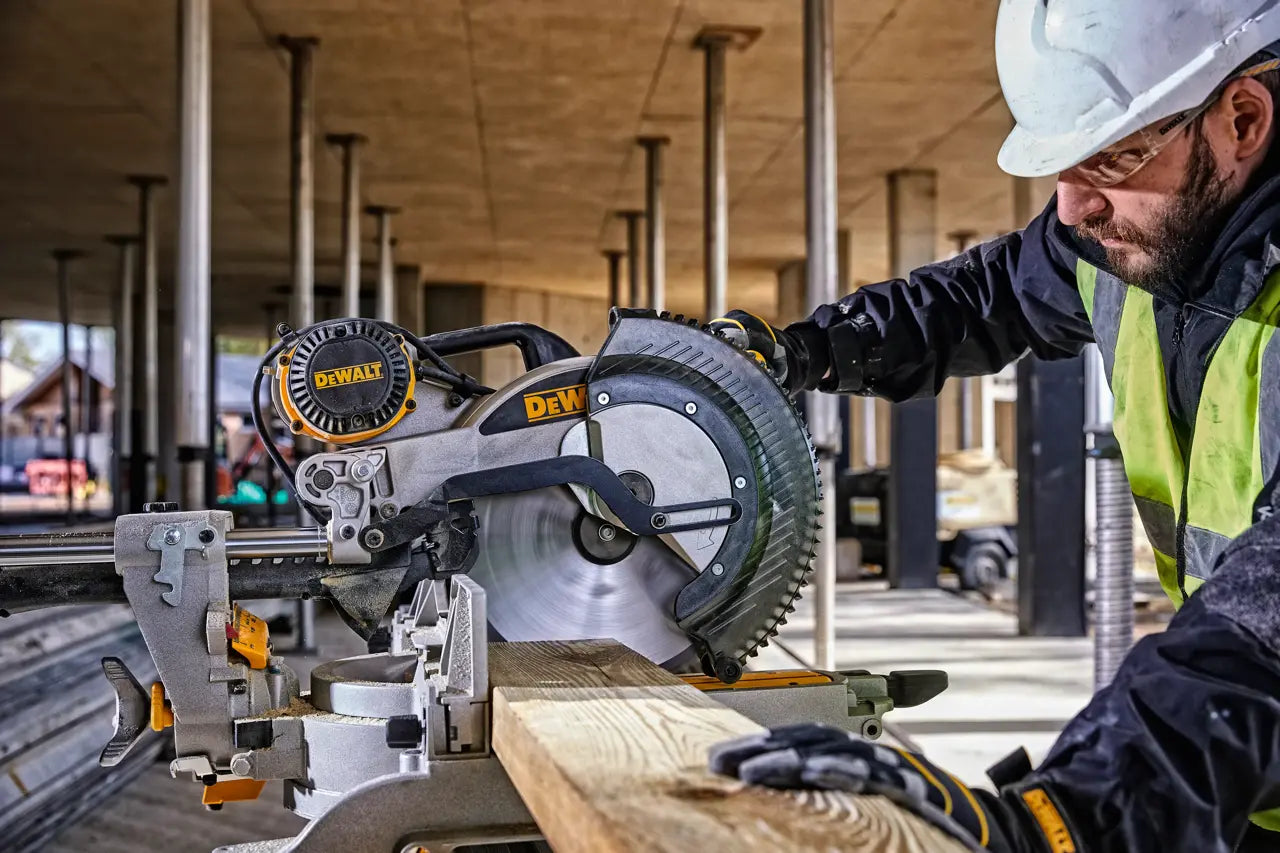 DeWalt DWS780 12