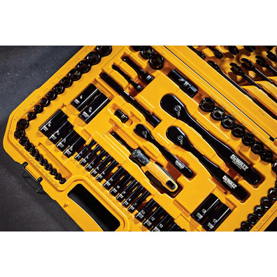 DeWalt Socket Wrench / Allen Wrench / Screwbit Black Chrome Mechanics Tool Set (184-Piece)