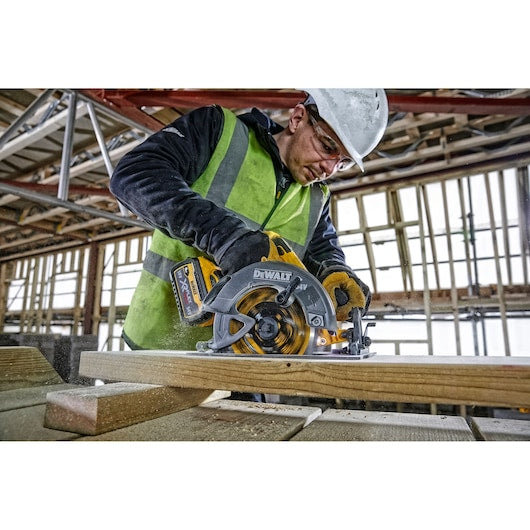 DeWalt DCS578NSP -B1 Cordless Brushless Circular Saw 7-1/4