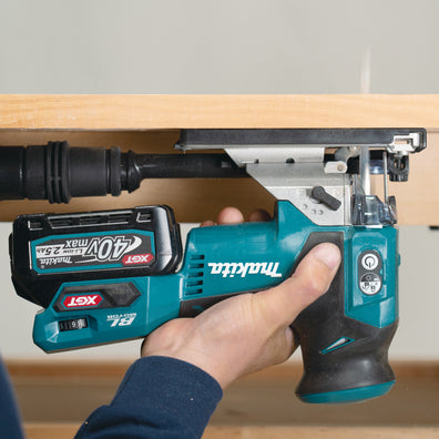 Makita JV001GZ Cordless Brushless 135mm (5-5/16″) Jig Saw 40Vmax XGT® Li-Ion (Bare Tool Only)