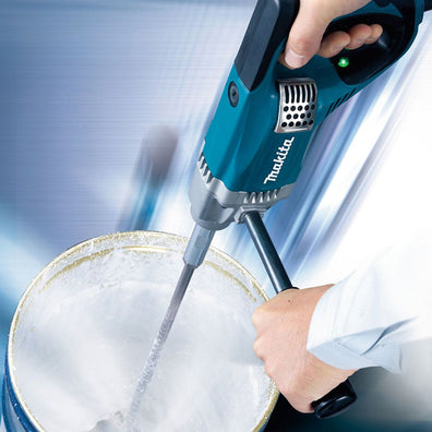 Makita UT2204 220mm (8-5/8″) Power Mixer ( 850W )