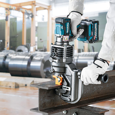 Makita PP001GZK Cordless Brushless Hole Punch / Puncher 40Vmax XGT™ Li-ion (Bare Tool Only)