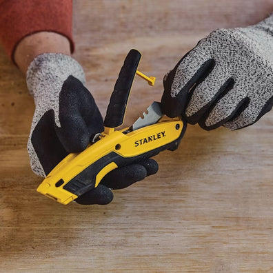 Stanley Retractable Utility Knife ( 10479-0 )