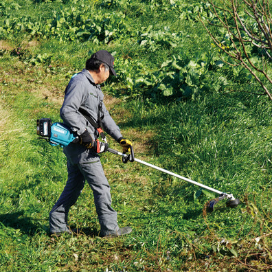 Makita UR014GZ Brushless Cordless Grass Trimmer, Loop Handle 40Vmax XGT™ Li-ion (Bare Tool Only)