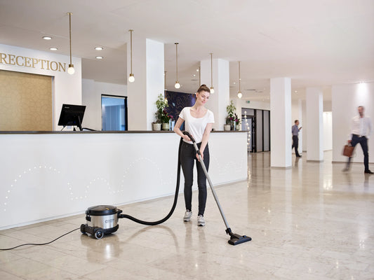 Nilfisk VP930 PRO HEPA S2 Dry Vacuum Cleaner, 15L (Grey, Dual-Speed)