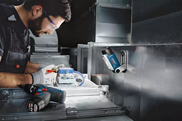 Bosch GLI 12V-330 Professional Cordless LED Torch (Bare Tool Only - without battery and charger)