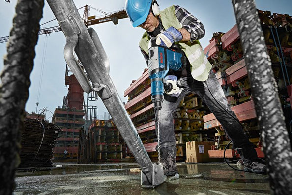 Bosch GBH 8-45 D Professional Rotary Hammer with SDS max (1,500W) (Heavy Duty)