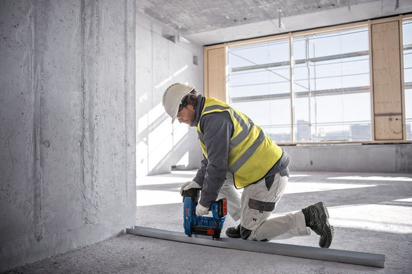 Bosch PRO GNB 18V-38 Brushless Cordless Concrete Nailer 18V (Bare Tool Only)