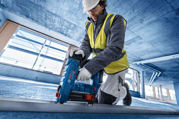 Bosch PRO GNB 18V-38 Brushless Cordless Concrete Nailer 18V (Bare Tool Only)