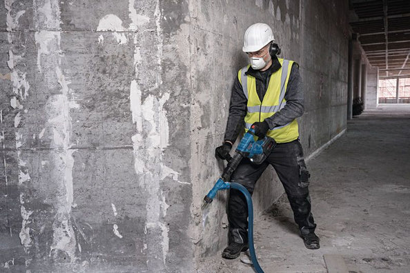 Bosch Professional GSH 18V-5 Brushless Cordless SDS MAX Demolition Hammer / Chipping Gun 18V (Bare Tool Only)