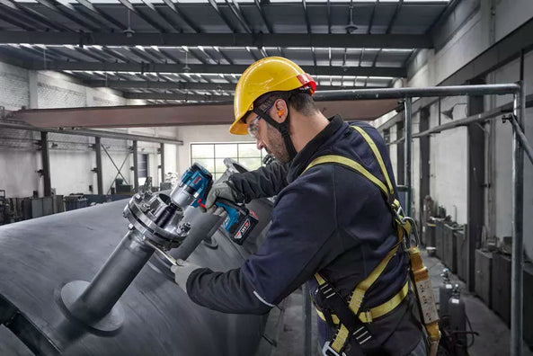 Bosch GDS 18V-780 Professional Cordless Brushless Impact Wrench 18V (max torque 780Nm) (Bare Tool Only)