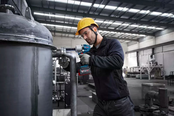 Bosch GDS 18V-780 Professional Cordless Brushless Impact Wrench 18V (max torque 780Nm) (Bare Tool Only)