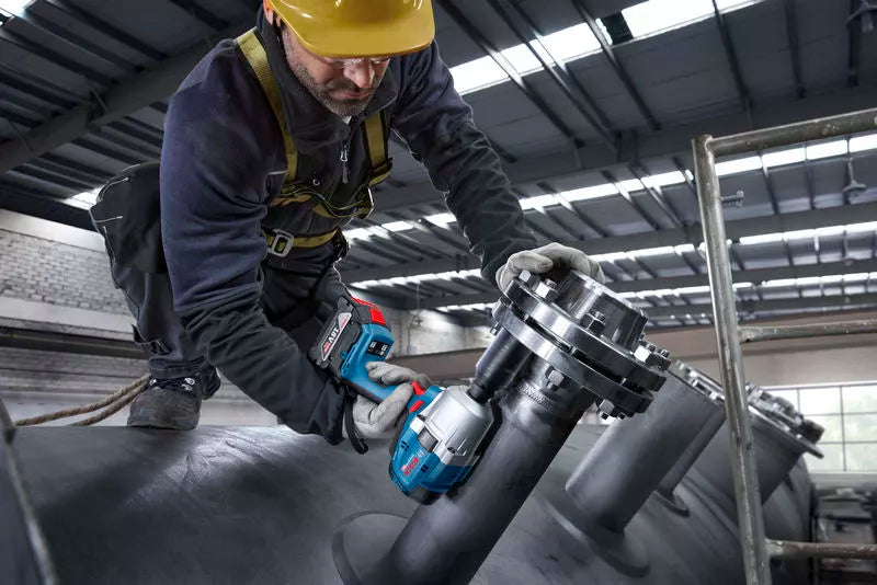 Bosch GDS 18V-780 Professional Cordless Brushless Impact Wrench 18V (max torque 780Nm) (Bare Tool Only)