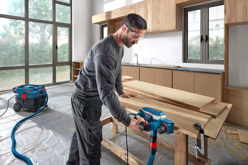 Bosch Professional GHO 16-82 Planer (600W)