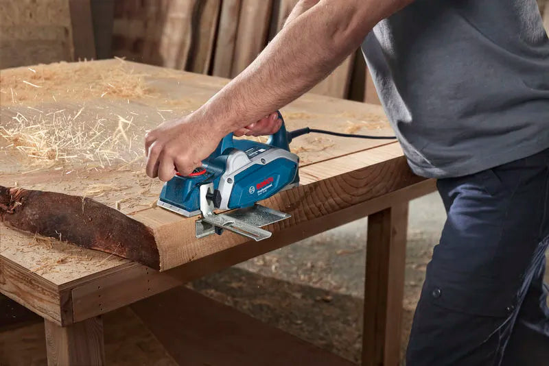 Bosch Professional GHO 16-82 Planer (600W)