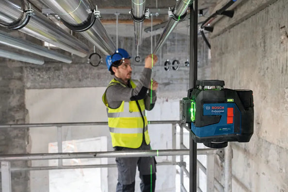 Bosch GLL 90-33 XG Professional Line Laser (Green), 3x 360°