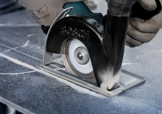 Bosch PRO 4