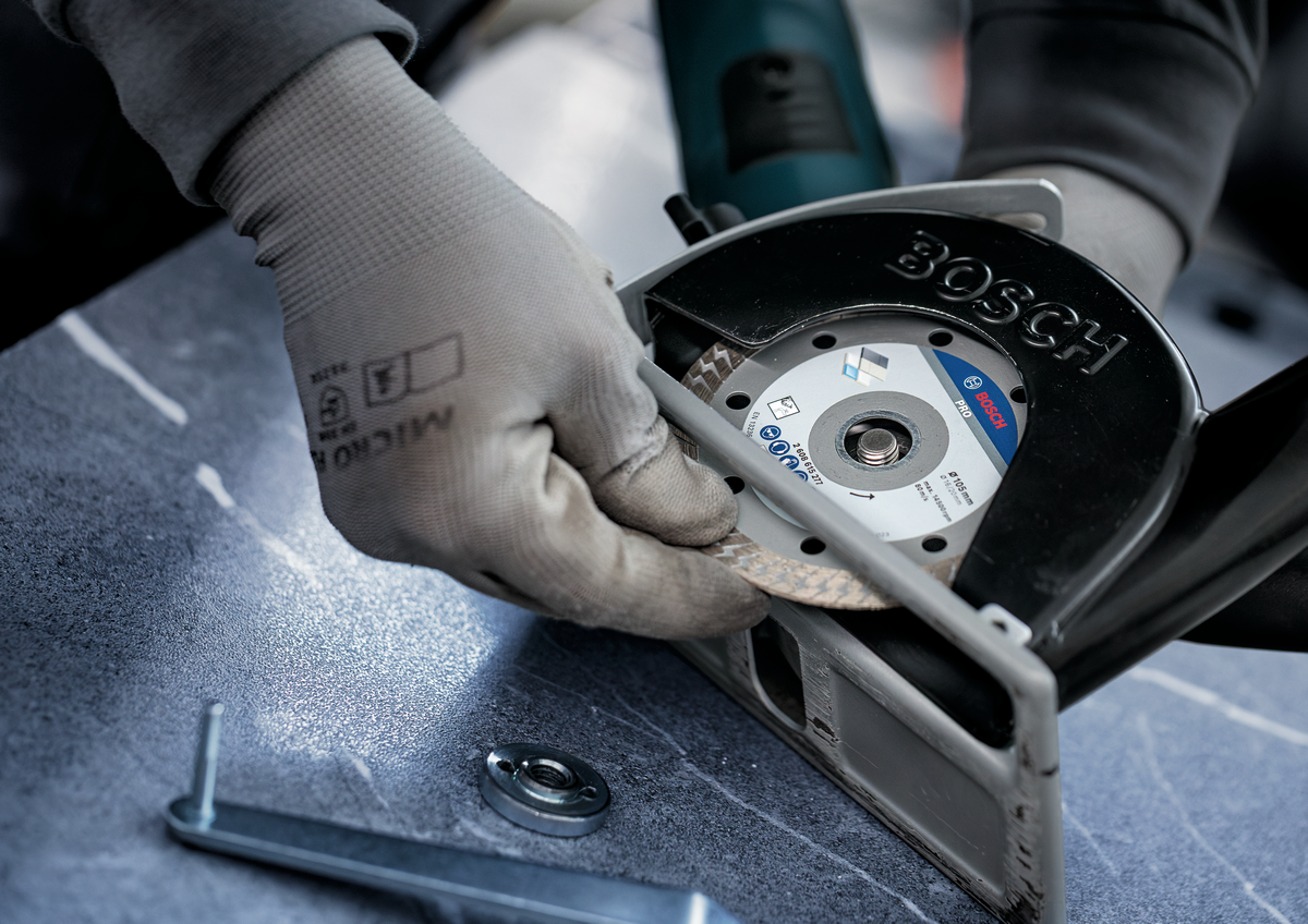 Bosch PRO 4
