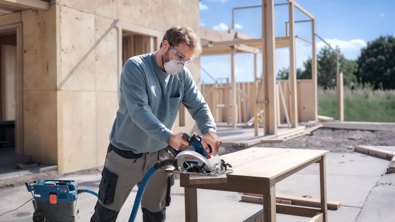 Bosch GKS 18V-68-2 Professional Brushless Cordless Circular Saw 18V, up to 1500W power ( Bare Tool Only)