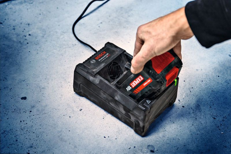 Bosch EXPERT Starter Kit EXBA18V-55 + GAL12V/18V-80 Battery And Charger Bundle