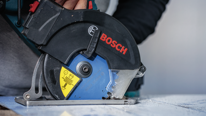 Bosch EXPERT Stainless Steel Cordless Circular Saw Blade ( 2608902132 / 2608644530 )