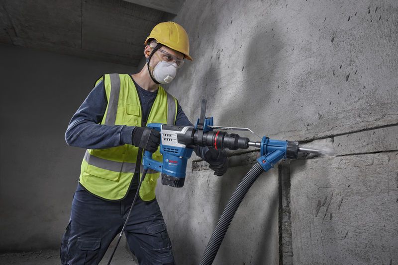 Bosch PRO GSH 5 MX SDS MAX Demolition Hammer / Chipping Gun (1,100W)