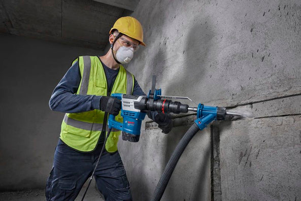 Bosch PRO GSH 5 MX SDS MAX Demolition Hammer / Chipping Gun (1,100W)