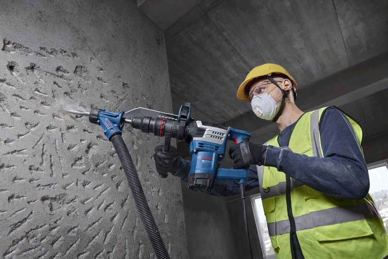 Bosch PRO GSH 5 MX SDS MAX Demolition Hammer / Chipping Gun (1,100W)