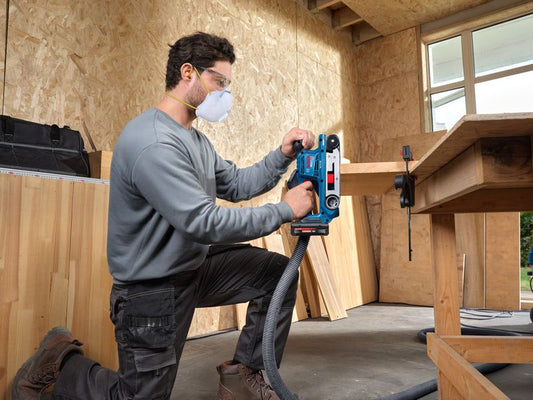 Bosch GBS 18V-75 Cordless Belt Sander 18V (Bare tool Only)