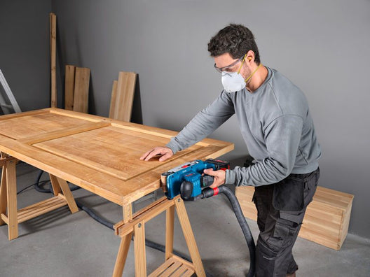 Bosch GBS 18V-75 Cordless Belt Sander 18V (Bare tool Only)