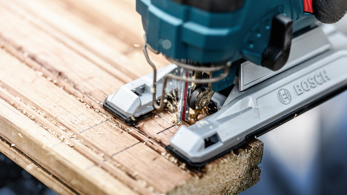 Bosch EXPERT 3pcs Hardwood fast T144DHM Jigsaw Blade ( 2608900541 )