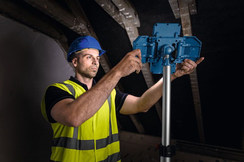 Bosch GLT 18V-5000 Professional Cordless LED Jobsite / Tower Work Light, 5000/2500/1000 Lumens, IP54 18V (Bare Tool Only)