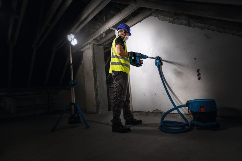 Bosch GLT 18V-5000 Professional Cordless LED Jobsite / Tower Work Light, 5000/2500/1000 Lumens, IP54 18V (Bare Tool Only)