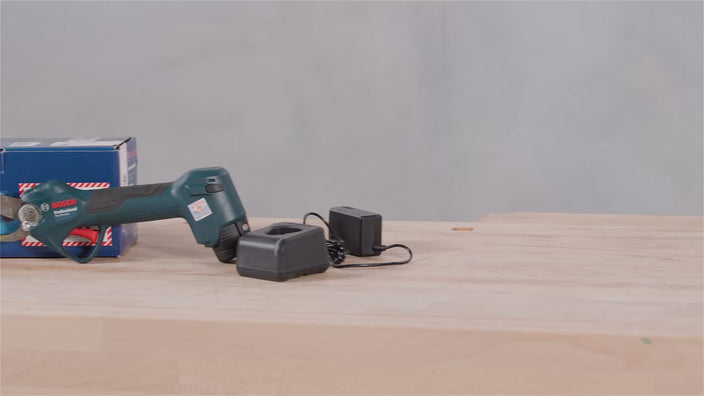 Bosch Professional Cordless Brushless Pro Pruner / Secateur 12V Kit Set