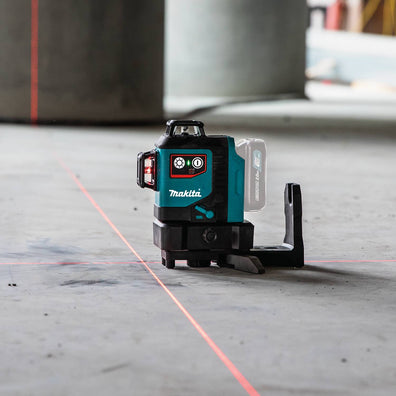 Makita SK700D Rechargeable Cordless Red Multi Line Laser 360° 3‑Plane 12Vmax CXT Li-Ion (Bare Tool)