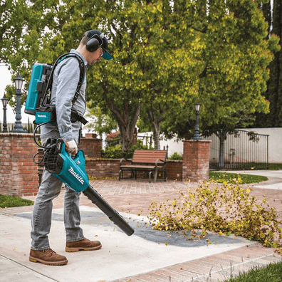 Makita PDC01 Portable Power Pack LXT® Li-Ion 18V/18V x2 (36V) (Bare Tool)