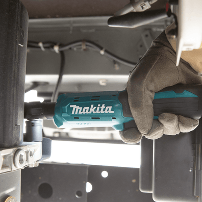 Makita DWR180Z Cordless Ratchet Wrench 9.5/6.35 mm (3/8 / 1/4″) 47.5 N·m (420 in.lbs.) 18V LXT® Li-Ion (Bare Tool Only)