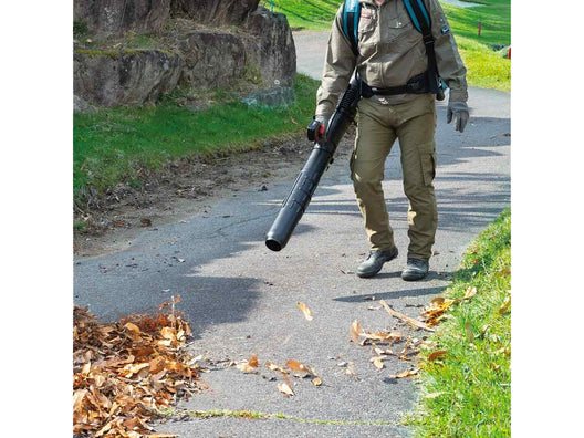 Makita UB002CZ Cordless Backpack Blower 18V x2 (36V) for PDC1200 and PDC1500 only (Bare Tool Only)