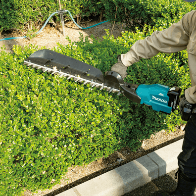 Makita DUH604SZ Cordless Brushless Hedge Trimmer 600mm (23-5/8″) 18V LXT® Li-Ion (Bare Tool Only)