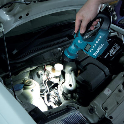 Makita DMR050 AM/FM Cordless Flashlight Radio 18V/14.4V LXT® Li-Ion (Bare Tool)