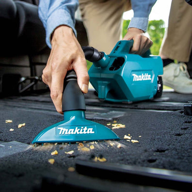 Makita DCL184Z Cordless Vacuum Cleaner with Cloth/Paper Dust Bag: 500 / 330 mL 18V LXT Li-Ion (Bare Tool Only)