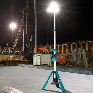 Makita DML814 Cordless LED Work Light 3,000 lumens 12 LED 18V/14.4V LXT® Li-Ion (Bare Tool)