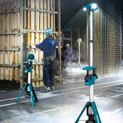 Makita DML814 Cordless LED Work Light 3,000 lumens 12 LED 18V/14.4V LXT® Li-Ion (Bare Tool)